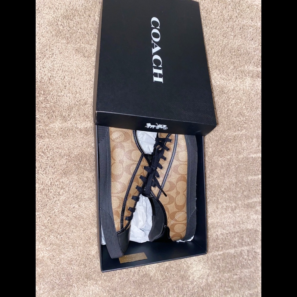 COACH LOW TOP SNEAKER